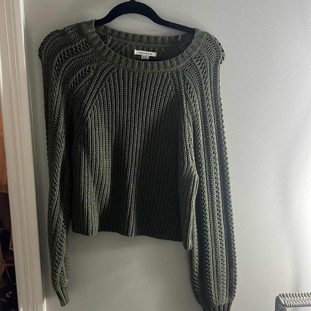 green american eagle sweater